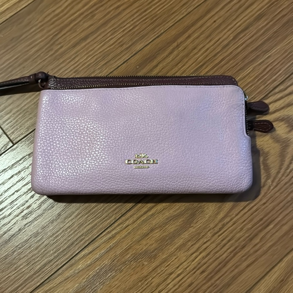 Coach Valentine Double Wristlet